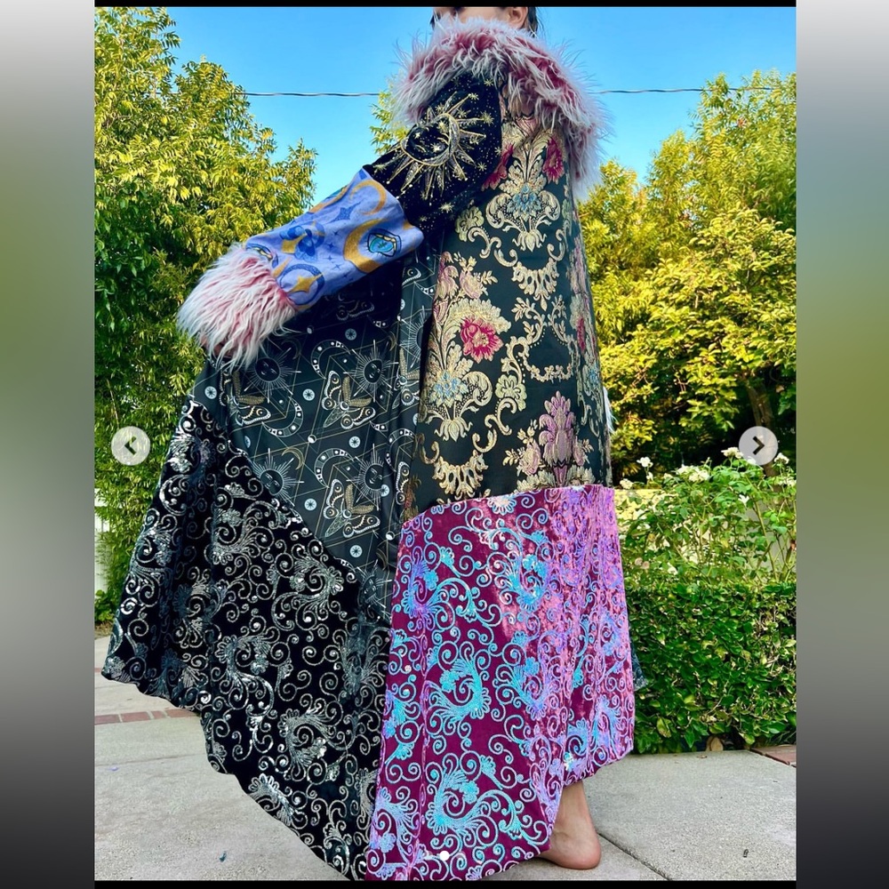 Luxmuse lux robe coat